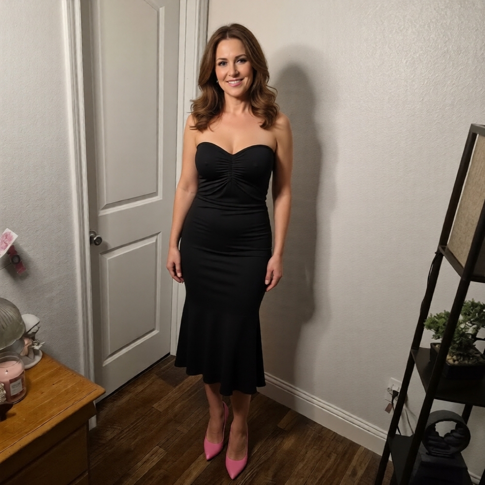 SHEIN Strapless Mermaid Dress. Sz S. Color Black